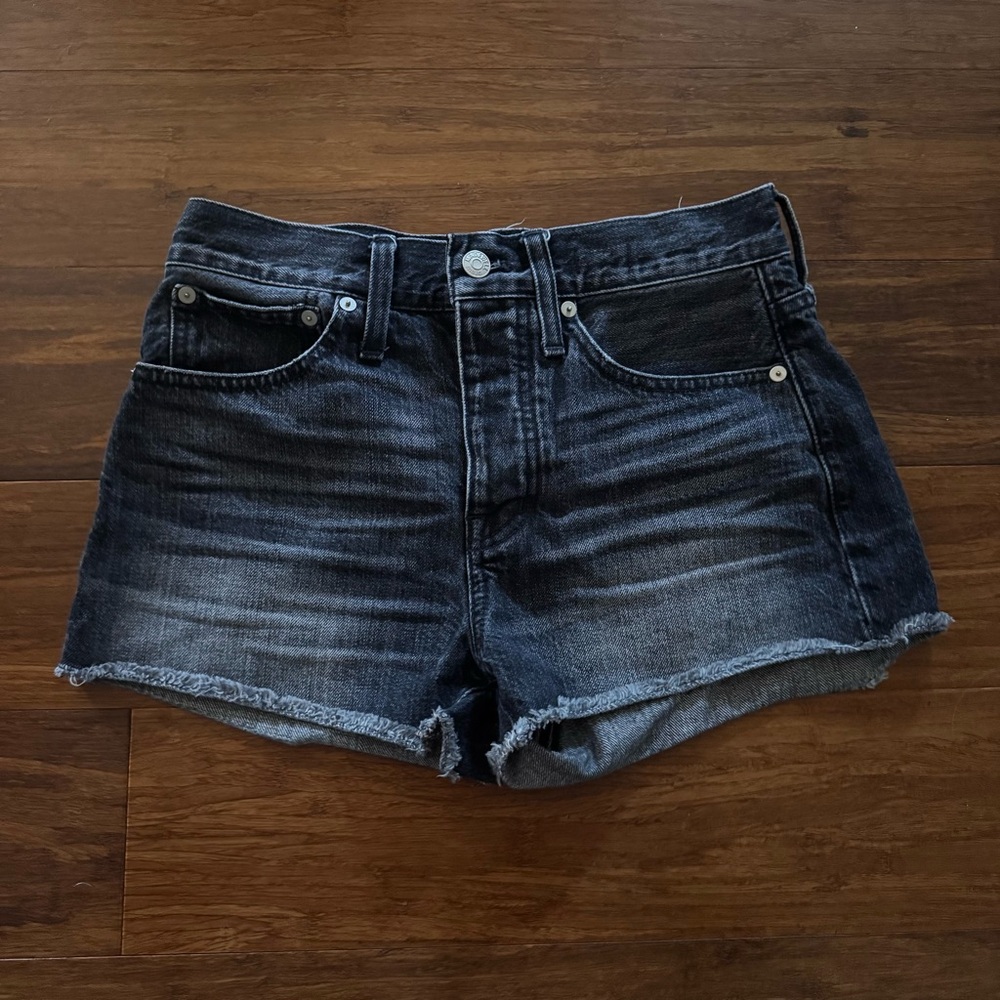 Madewell Vintage Denim Mini Shorts Distressed Black Dark Wash Jeans Raw Cutoff